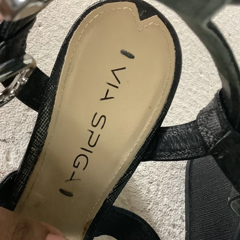 Via Spiga Black Strappy Buckle Wedge Sandals Lug Sole Gladiator Heels Size 6.5